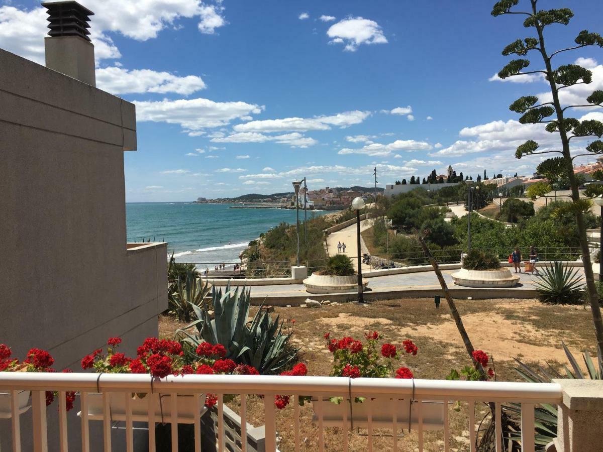 לינה וארוחת בוקר Casa Balmins סיטגס מראה חיצוני תמונה