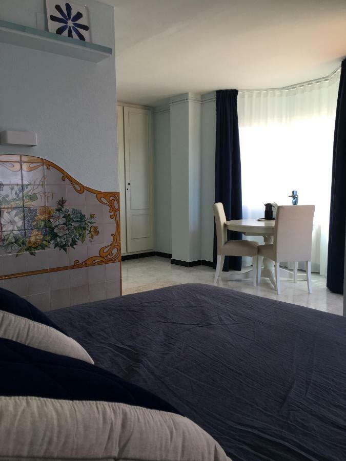 לינה וארוחת בוקר Casa Balmins סיטגס מראה חיצוני תמונה