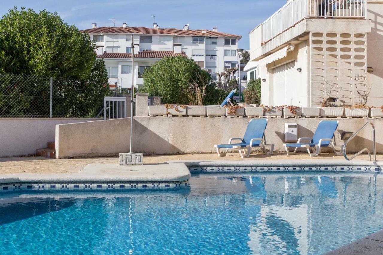 לינה וארוחת בוקר Casa Balmins סיטגס מראה חיצוני תמונה